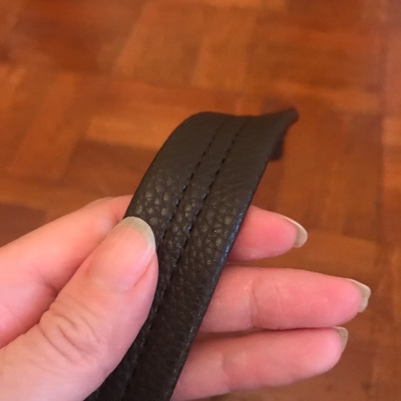 OFFER ME $60:) The Sak Snake Hobo bag - Picture 6 of 14